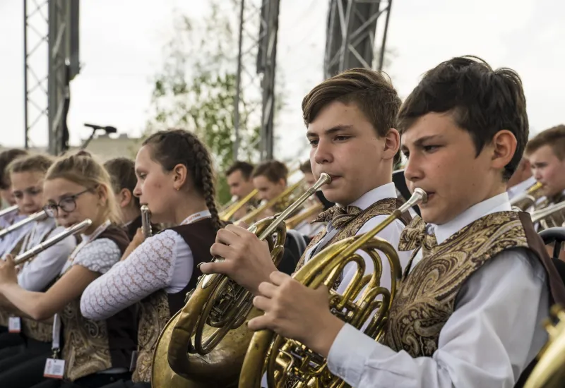 Марширующий оркестр