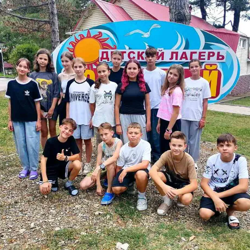 Нижегородская делегация в «Орлёнке»: старт Президентских состязаний