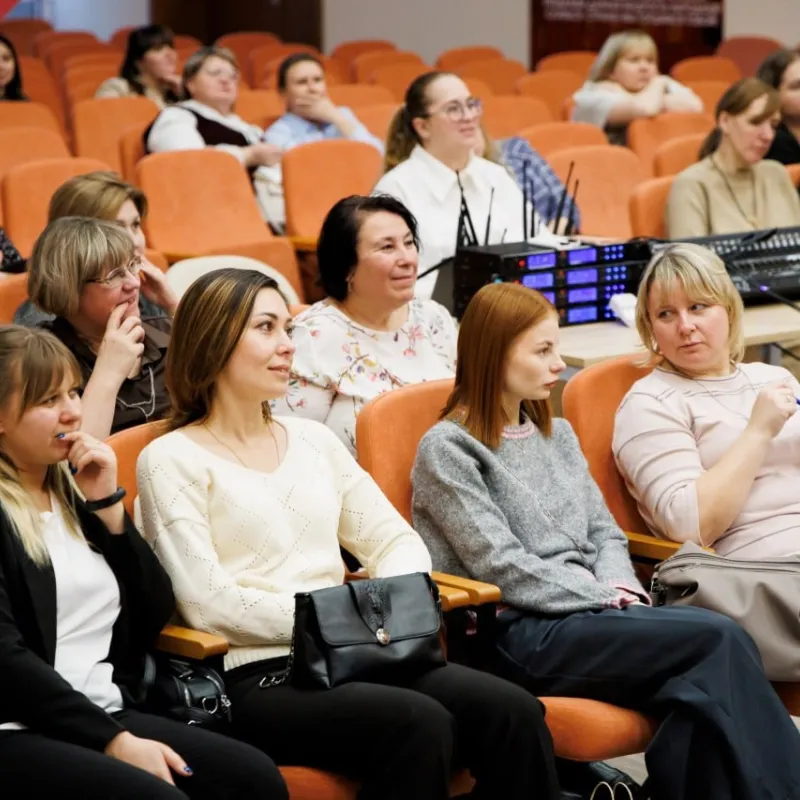 Первый рубеж взят! 470 учителей прошли онлайн-тур «Учителя года»